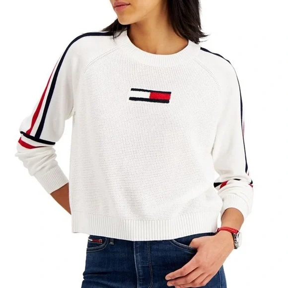 Tommy Flag Patch Sweater White Lightweight Women’s Medium USA Americana Classic - Picture 1 of 9